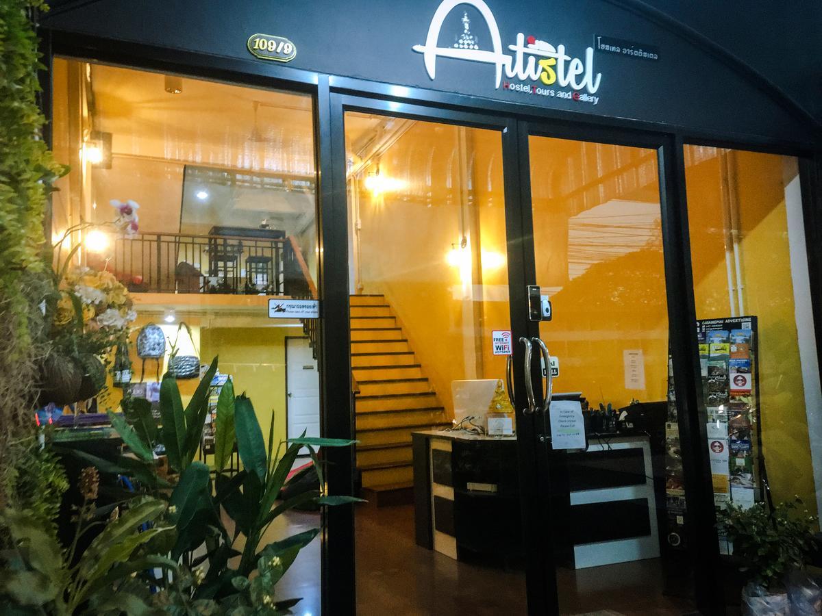 Artistel (Adults Only) Hostel เชียงใหม่ ภายนอก รูปภาพ